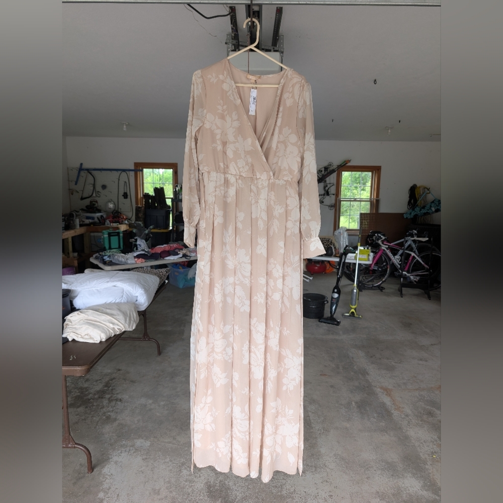 Baltic Born Cream Long Sleeve V-Neck Gown